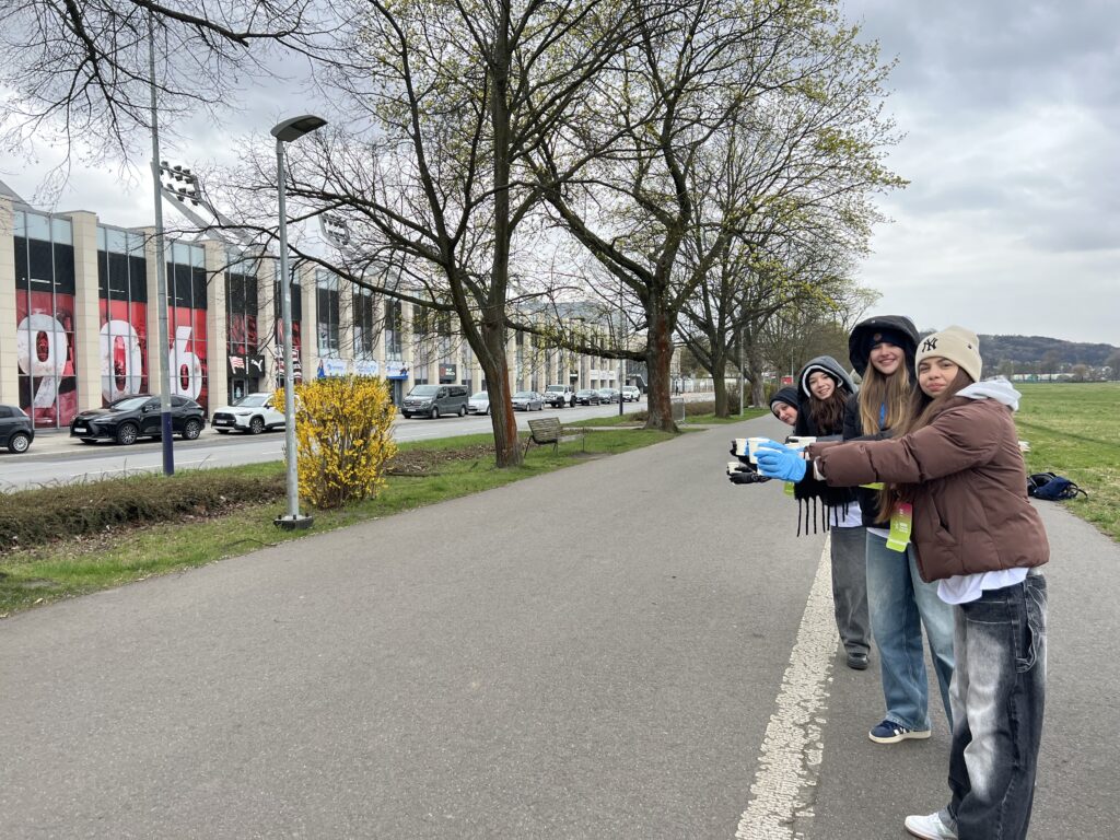 WIOSENNE AKCJE SZKOLNEGO KOŁA WOLONTARIATU